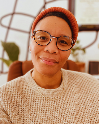 Photo of LaVoya Woods, MSW, LCSWA
