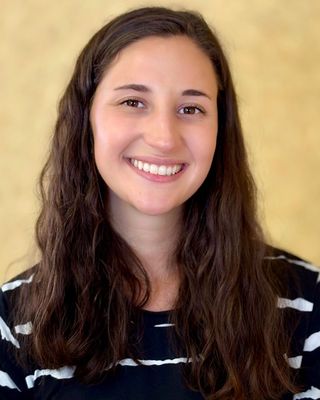 Photo of Lainie Weiss - Lainie Weiss: Teens, Adults, Breakup Recovery, 65+, Clinical Social Work/Therapist, LSW