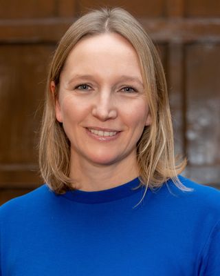 Photo of Tracey Cooke, Counsellor, MSc, COSRT Accred