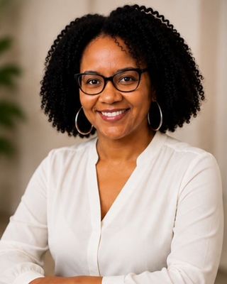 Photo of Maria Doutherd, Psychiatric Nurse Practitioner, PMHNP