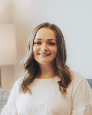 Photo of Avery Saucerman, Pre-Licensed Professional