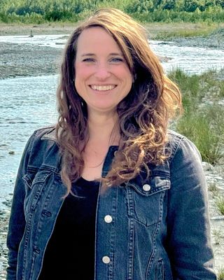 Photo of Amber Jaworski, Marriage & Family Therapist, MA, LMFT