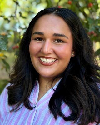 Photo of Vishalli Lawrence, Licensed Professional Counselor Candidate, LPCC, MA