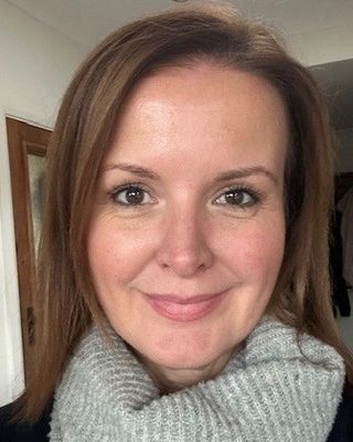 Photo of Alison Wormleighton, Counsellor, MBACP Accred
