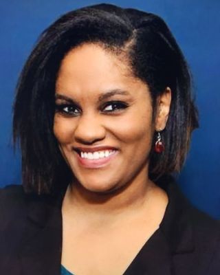 Photo of Lenora Chapman, Marriage & Family Therapist, MA, IMFT