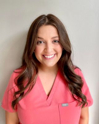 Photo of Carli Turngren, Psychiatric Nurse Practitioner, CRNP