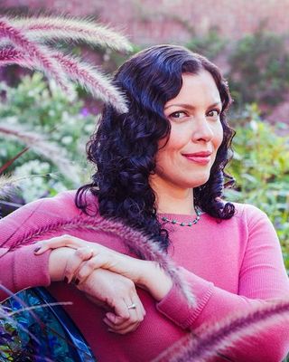 Photo of Liz Farrell Flores Farrell, Clinical Social Work/Therapist, LCSW