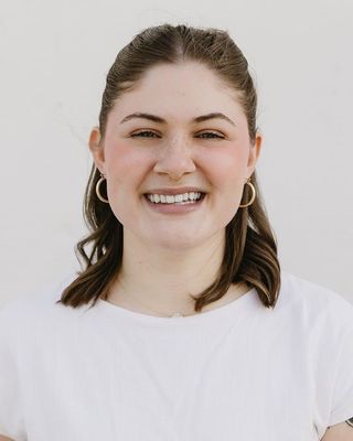 Photo of Jess Irvine, Clinical Social Work/Therapist, CSW
