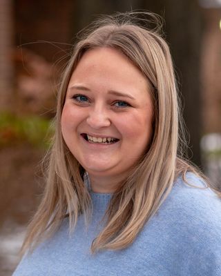 Photo of Hayley LeMieux, Clinical Social Work/Therapist, LLMSW