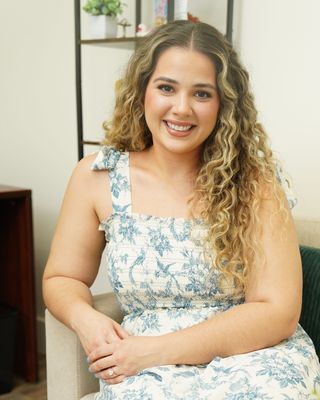 Photo of Daniela Bigott, Marriage & Family Therapist, LMFT