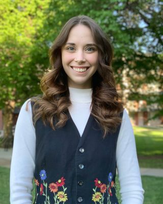 Photo of Amber McLeod, Pre-Licensed Professional, MA, LPCC