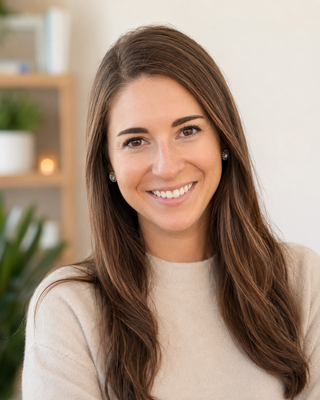 Photo of Olivia DiVirgilio, Clinical Social Work/Therapist, LICSW, LCSW