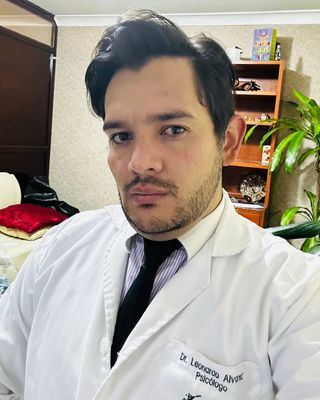 Dr Leonarso Alvarez