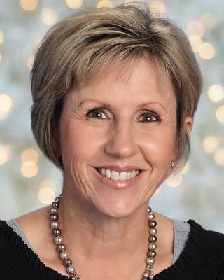 Photo of Lucinda Watkins, Licensed Clinical Mental Health Counselor, LCMHC, NCC, MA Ed