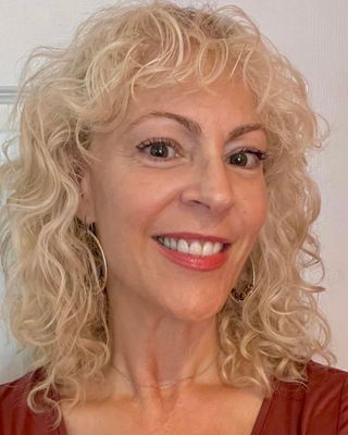Photo of Pauline Kafka, Psychologist, PhD, MFT, OPQ