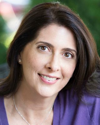 Photo of Gina Della Penna, Licensed Mental Health Counselor, LMHC
