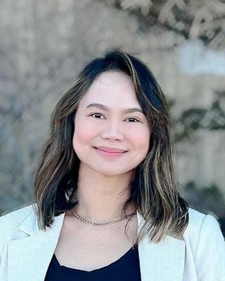 Photo of Ivy Hoo, Psychiatric Nurse Practitioner, PMHNP