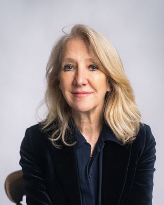 Photo of Rebecca Barrie, Psychotherapist, MA, MUKCP