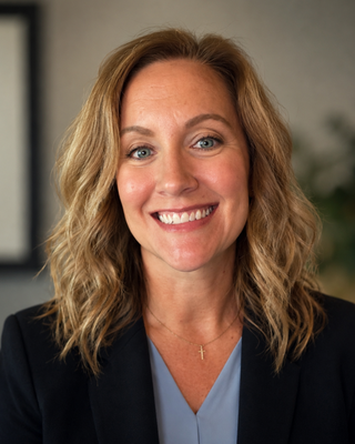 Photo of Heather Feikema, Clinical Social Work/Therapist, LICSW