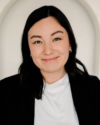 Photo of Dr. Jennifer Hahm, Psychologist, PhD, PSYPACT