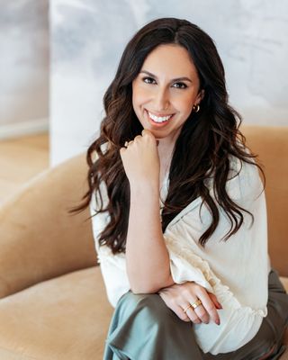 Photo of Nadia Rae Brackett, Licensed Professional Counselor, MA, LPC