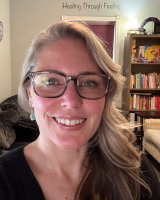 Photo of Julie Ladd - Learning to Thr;ve Therapeutic Services LLC, Marriage & Family Therapist, LCMFT, LMFT