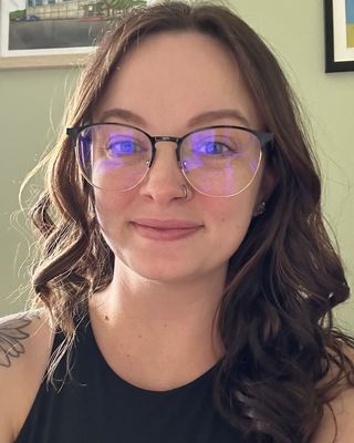 Photo of Laurissa DeCarlo, Clinical Social Work/Therapist, LCSW