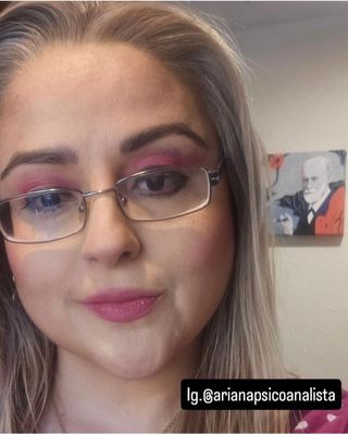 Foto de Dra. Ariana Uribe Peña, Psicólogo, Mtra