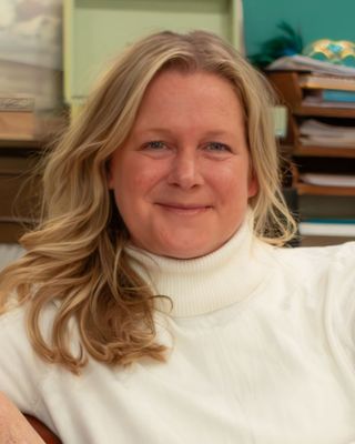 Photo of Robyn Welk-Richards, Clinical Social Work/Therapist, PhD, MSW, LCSW , CEDSC