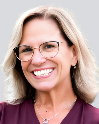 Photo of Mary McElhone, Marriage & Family Therapist, LMFT