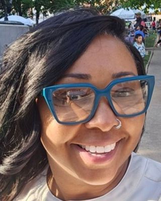 Photo of Veronica Logan, Clinical Social Work/Therapist