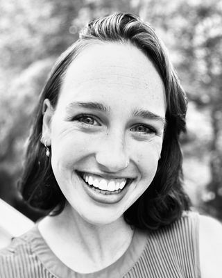 Photo of Mary Dustin, Licensed Professional Counselor, LPC, LMHC, CMPC