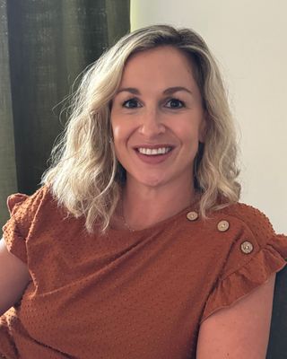Photo of Carly Murillo - Motherhood and Identity Loss Therapist, Clinical Social Work/Therapist, LCSW, CCTP