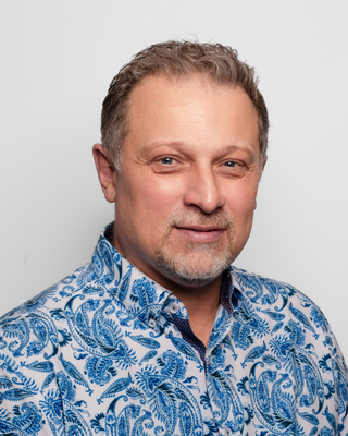 Photo of Cam Burbank, Registered Psychotherapist, MC, RPsych