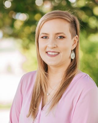 Photo of Alayna Boomgaard, Clinical Social Work/Therapist, LMSW-C, NATC