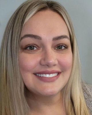 Photo of Nina Miracle, Clinical Social Work/Therapist