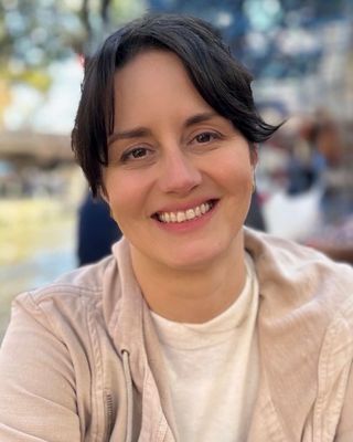 Photo of Meaghan Lefkowitz, Marriage & Family Therapist Associate, M Ed