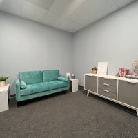 Gallery Photo of Comfortable and bright office space in Baltimore City for in-person sessions