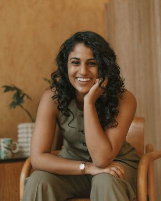 Photo of Dr. Esha Hansoti, Psychiatrist