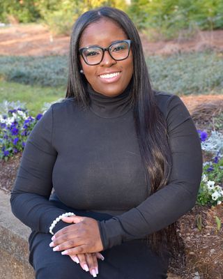 Photo of Shiniqua Lee, Clinical Social Work/Therapist in Moore County, NC