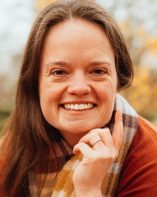 Photo of Laurel LeMohn, Marriage & Family Therapist Associate, LMFTA, LMHCA, CTP