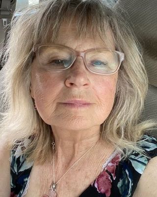 Photo of Elaine Amond-Franzen, Clinical Social Work/Therapist, MSW, LCSW