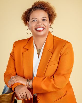 Photo of Nicole J Wallace, Licensed Clinical Mental Health Counselor, LCMHC, QS, NCC, PMH-C, LMHC