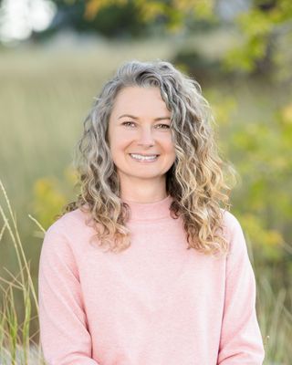 Photo of Marta Kem, Marriage & Family Therapist, LMFT