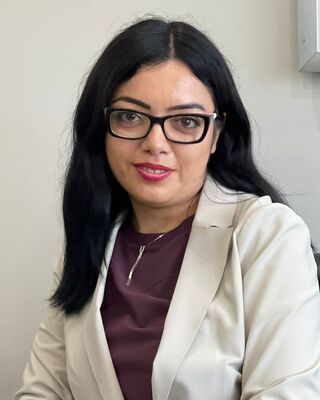 Photo of Lia Khalili, RP, MA, BS, Registered Psychotherapist in North York