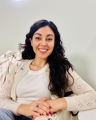 Photo of Charmai Davalos, Marriage & Family Therapist, LMFT