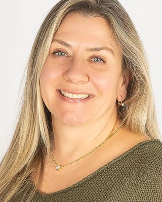 Photo of Agnes Levin, Clinical Social Work/Therapist, MSS, LCSW