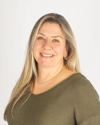 Photo of Agnes Levin, Clinical Social Work/Therapist, MSS, LCSW