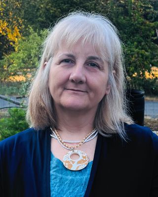 Photo of Mary E Stasiuk - The Counselling Hub, Registered Social Worker, MSW, RSW