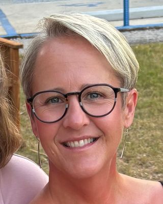 Photo of Laura Marie Best, Clinical Social Work/Therapist, MSW, LCSW